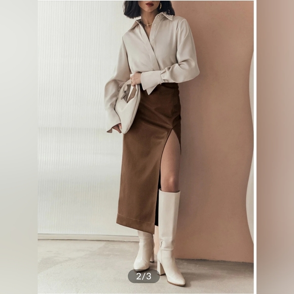 Commense Quiet Luxury Faux Leather Slit Midi Skirt - Picture 8 of 10